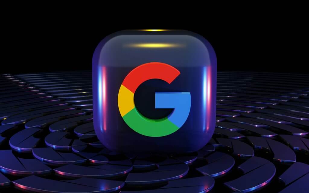 Google logo on a futuristic, digitized background, representing the integration of Gemini AI into Chrome and the new era of B2B search engine optimization.